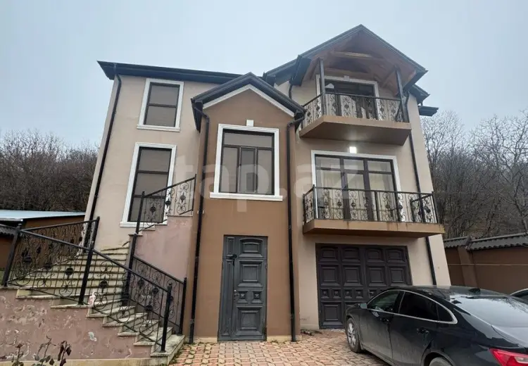 3 otaqlı mənzil , Quba