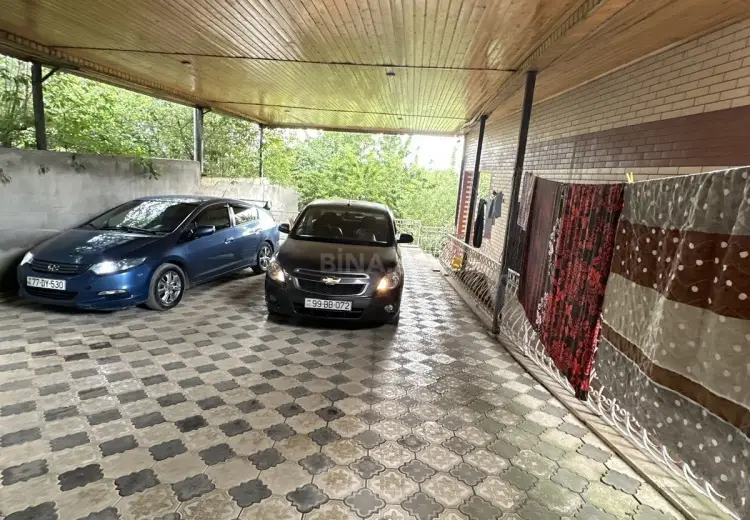 4 otaqlı mənzil Satılır, Şamaxı