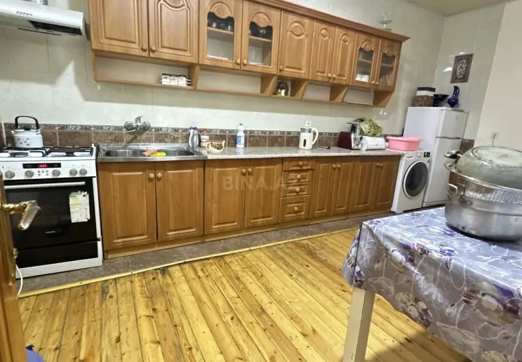 4 otaqlı mənzil Satılır, Şamaxı
