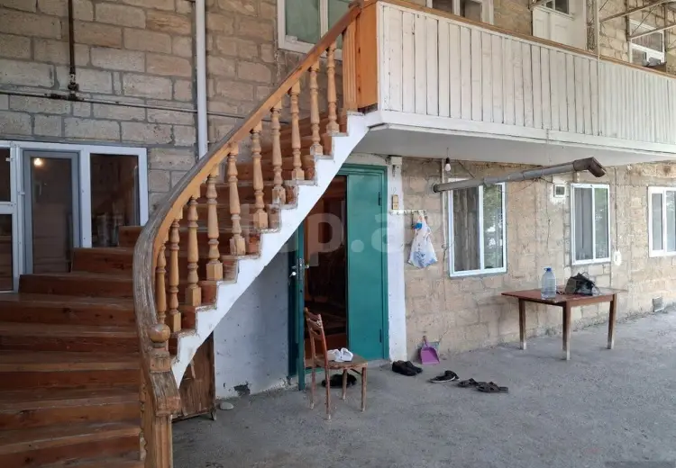 3 otaqlı mənzil , Şamaxı