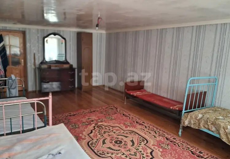 3 otaqlı mənzil , Şamaxı
