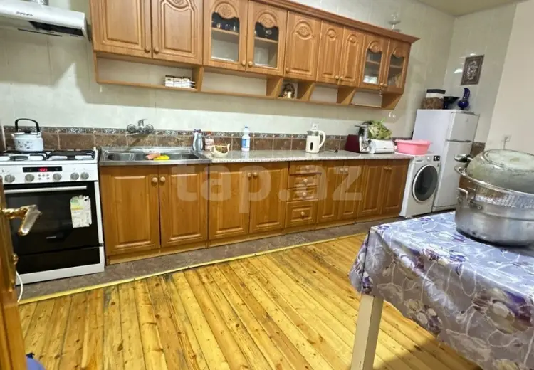 3 otaqlı mənzil , Şamaxı