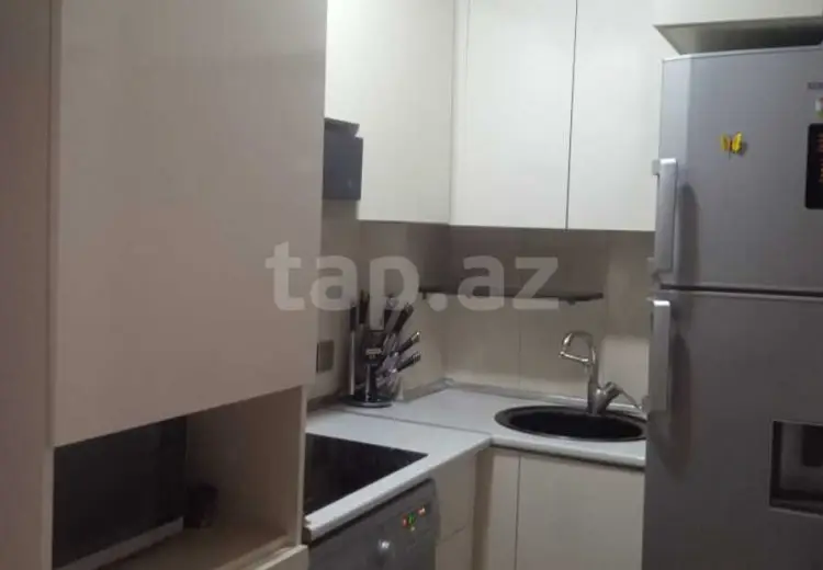 3 otaqlı mənzil , Bakı