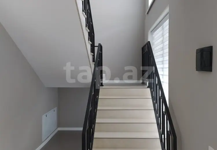 3 otaqlı mənzil , Qax
