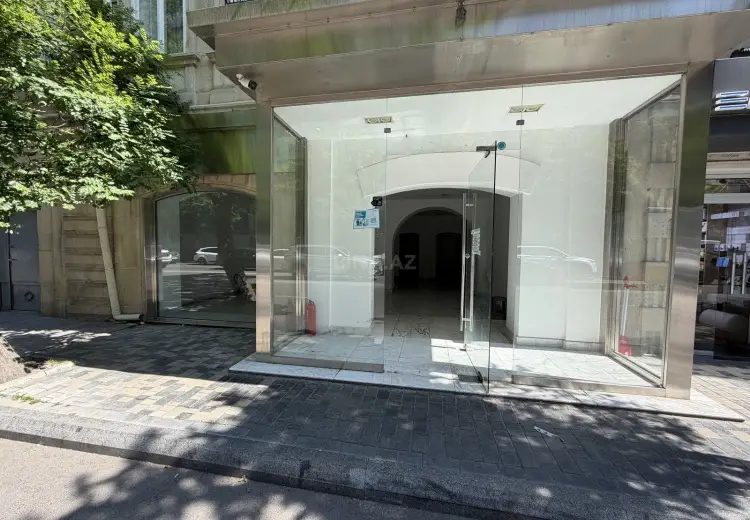 416 m² Obyekt / Ofis Kirayə (aylıq), Nəsimi, Bakı