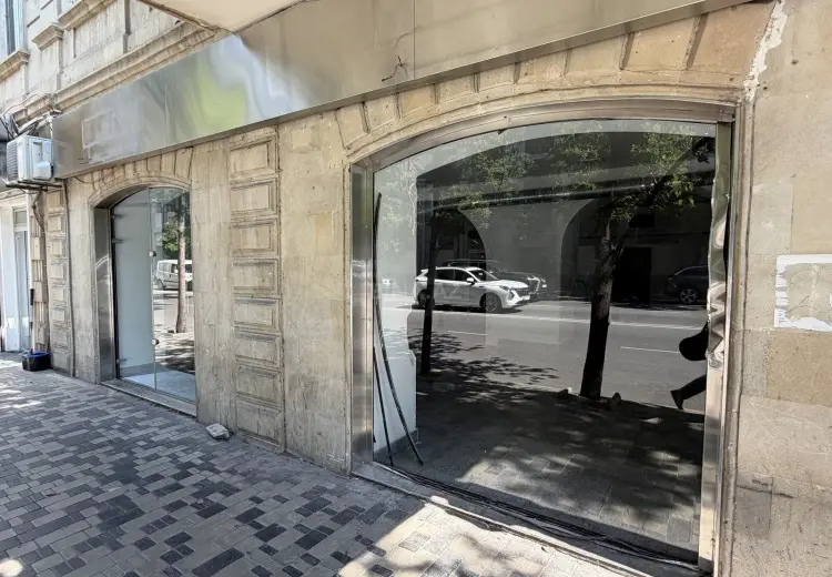 416 m² Obyekt / Ofis Kirayə (aylıq), Nəsimi, Bakı