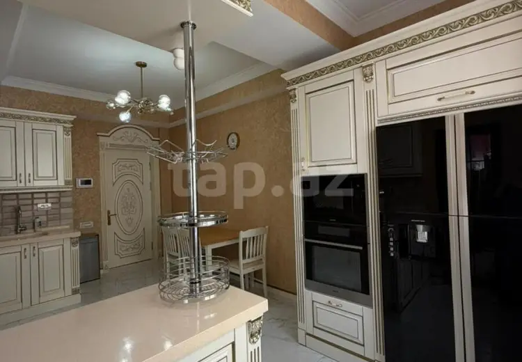 3 otaqlı mənzil , Bakı
