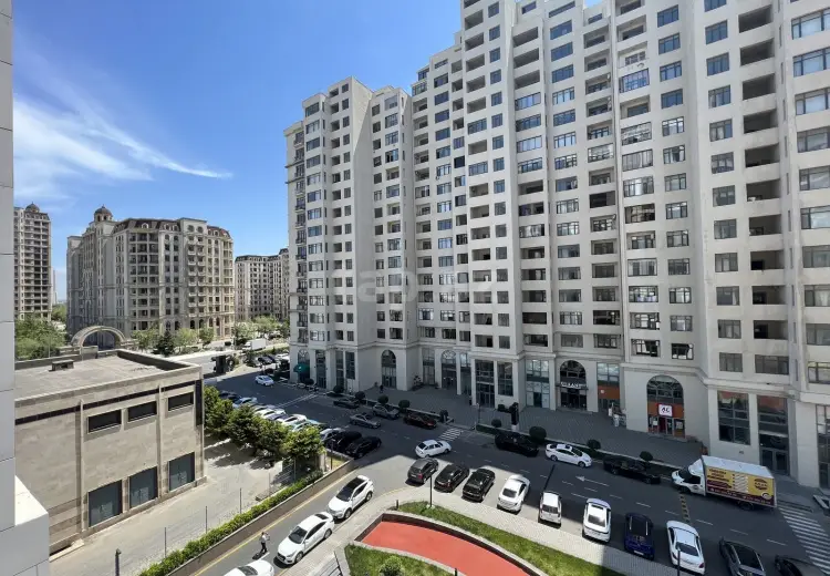 3 otaqlı mənzil , Bakı
