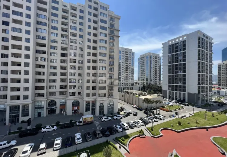 3 otaqlı mənzil , Bakı