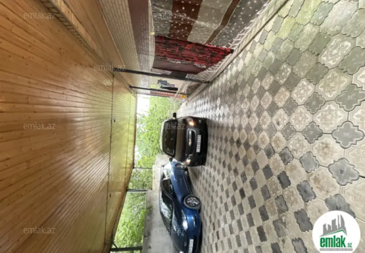 4 otaqlı mənzil Satılır, Şamaxı