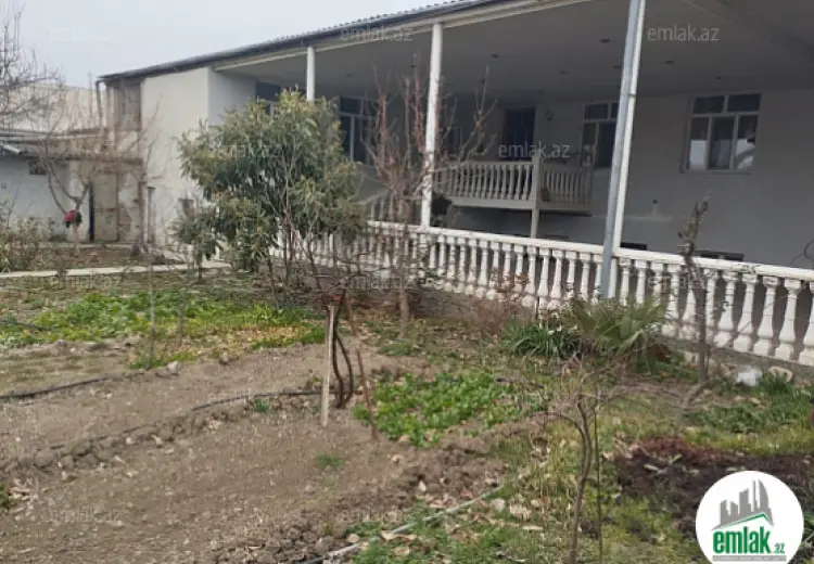 9 otaqlı mənzil Satılır, Samux