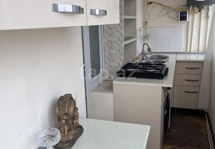 3 otaqlı mənzil , Bakı