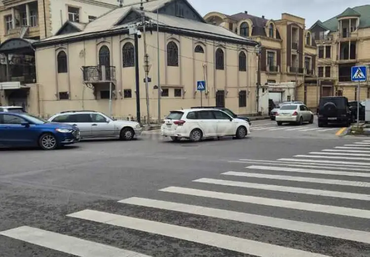 400 m² Obyekt / Ofis Kirayə (aylıq), Nərimanov, Bakı