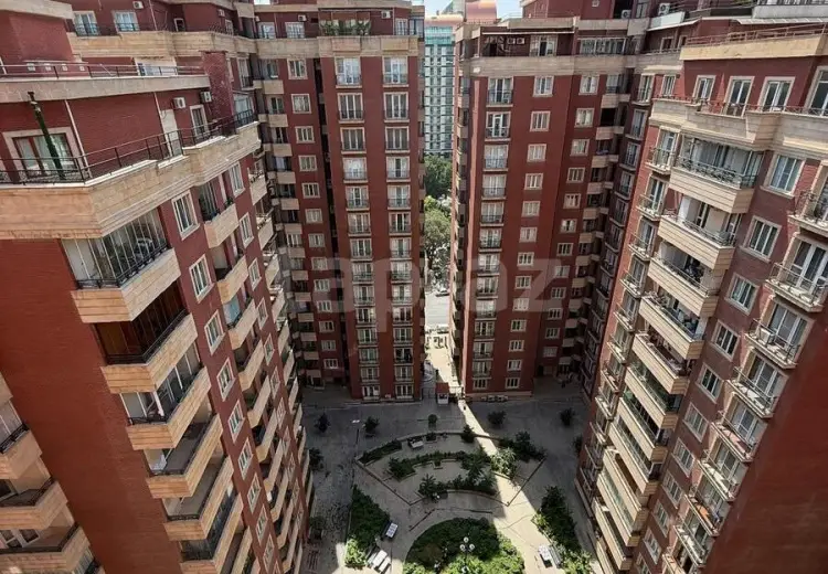 3 otaqlı mənzil Kirayə (aylıq), Bakı