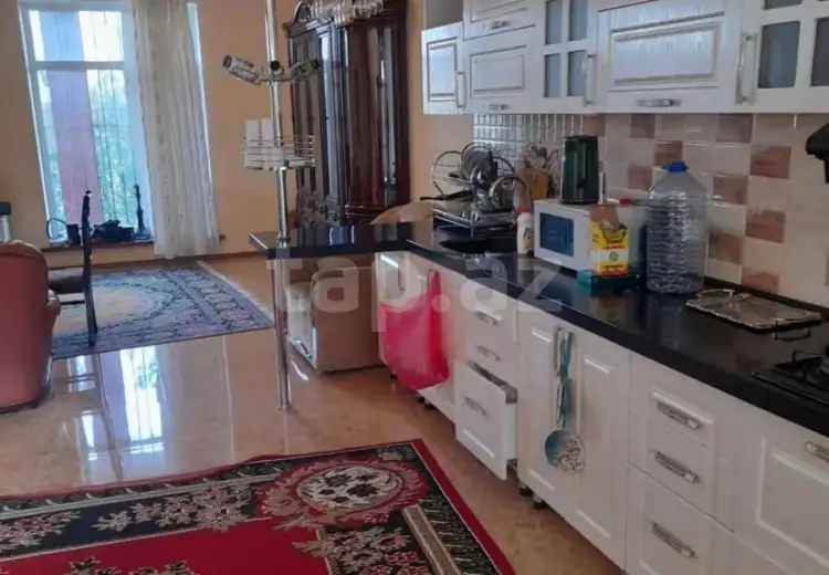 3 otaqlı mənzil , Quba