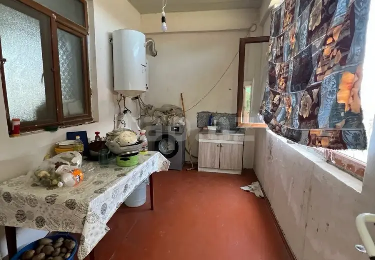 3 otaqlı mənzil , Bakı