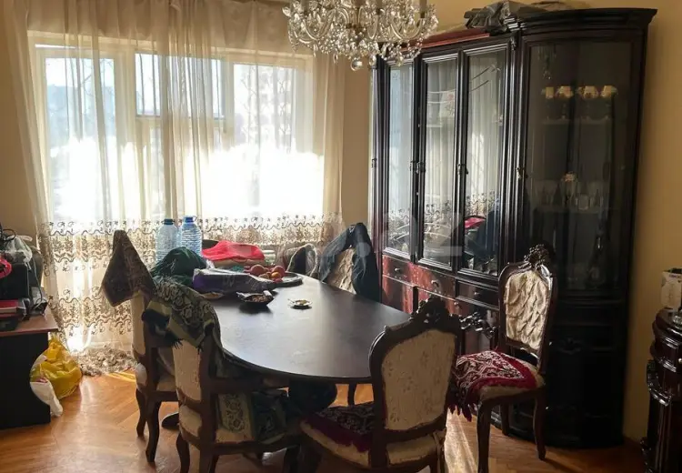 3 otaqlı mənzil , Bakı