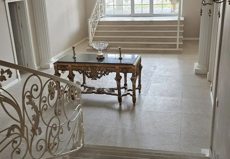 12 otaqlı mənzil Satılır, Badamdar qəs., Səbail, Bakı