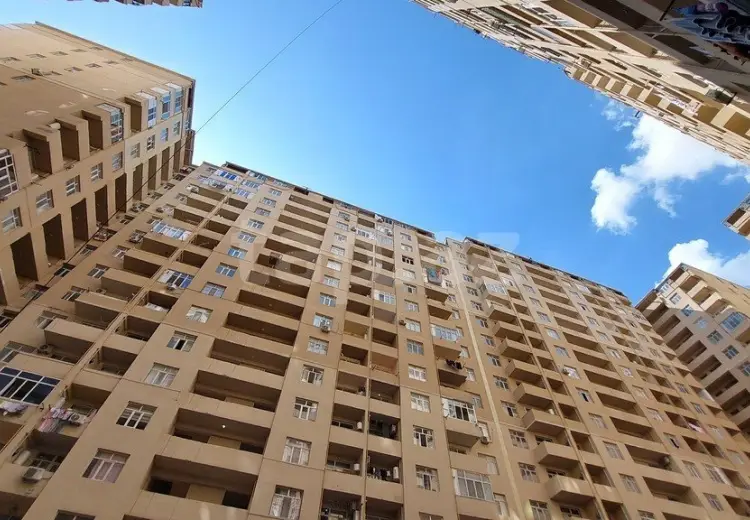 3 otaqlı mənzil , Xırdalan