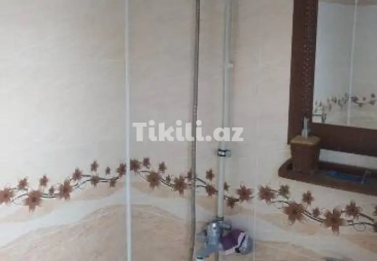 3 otaqlı mənzil Satılır,