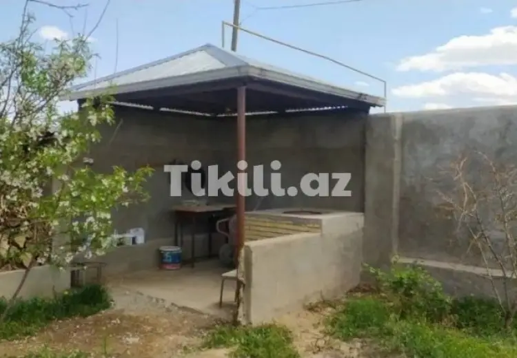 3 otaqlı mənzil Satılır,
