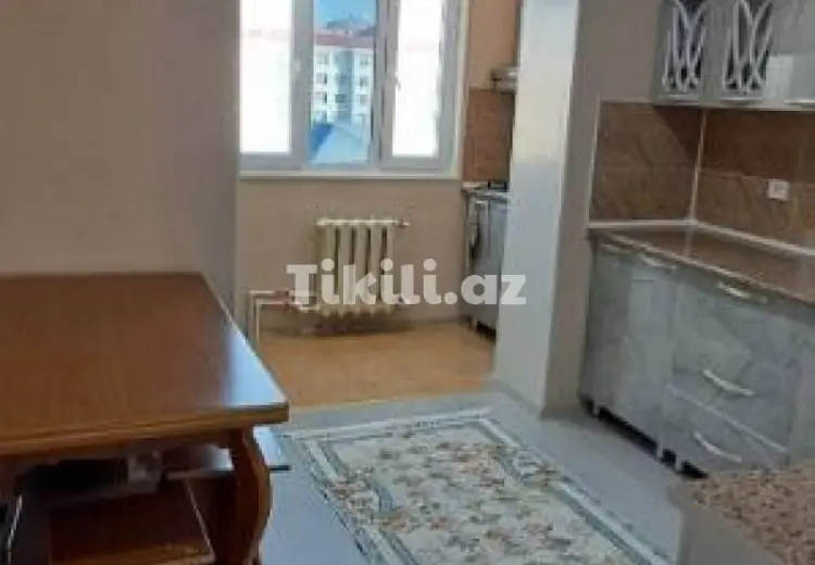 3 otaqlı mənzil Satılır,