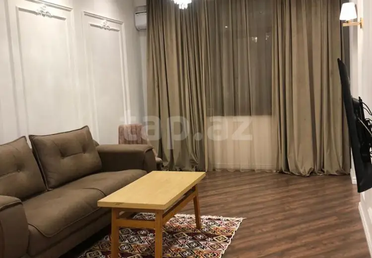 3 otaqlı mənzil , Bakı