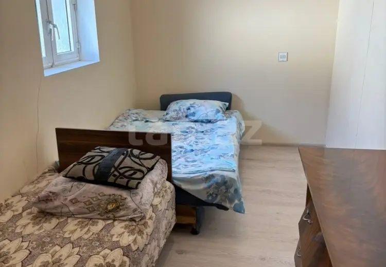 3 otaqlı mənzil , Şəki