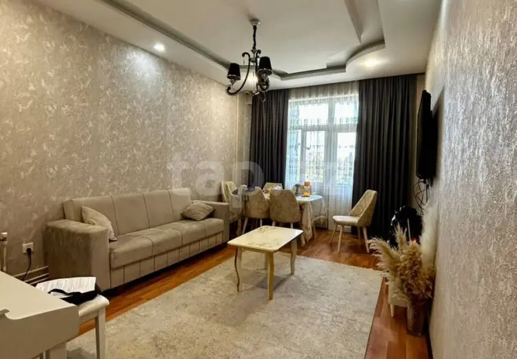 3 otaqlı mənzil , Bakı