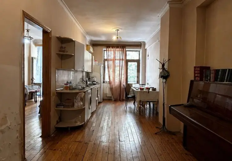 3 otaqlı mənzil , Bakı