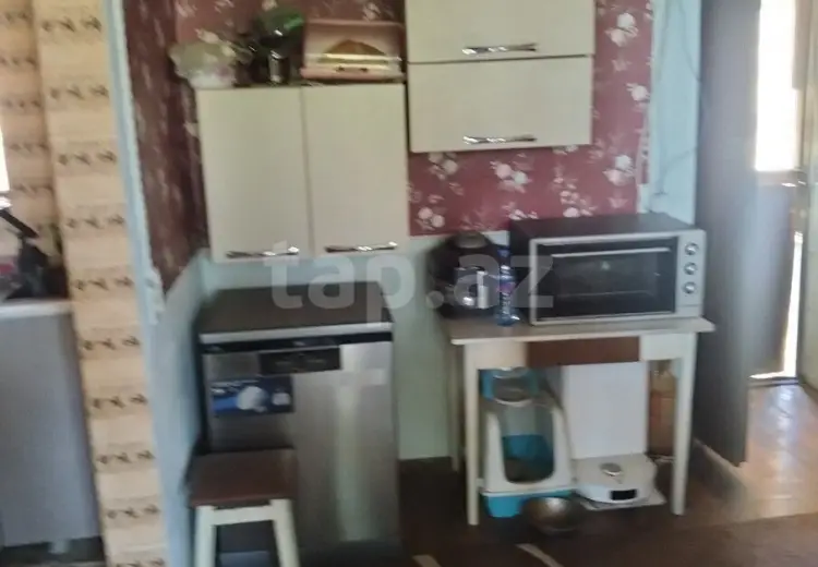 3 otaqlı mənzil , Səbail, Bakı