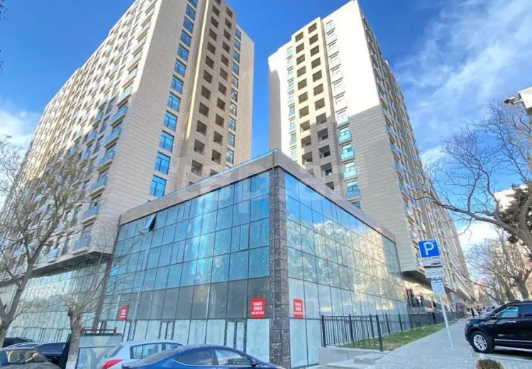 3 otaqlı mənzil , Bakı