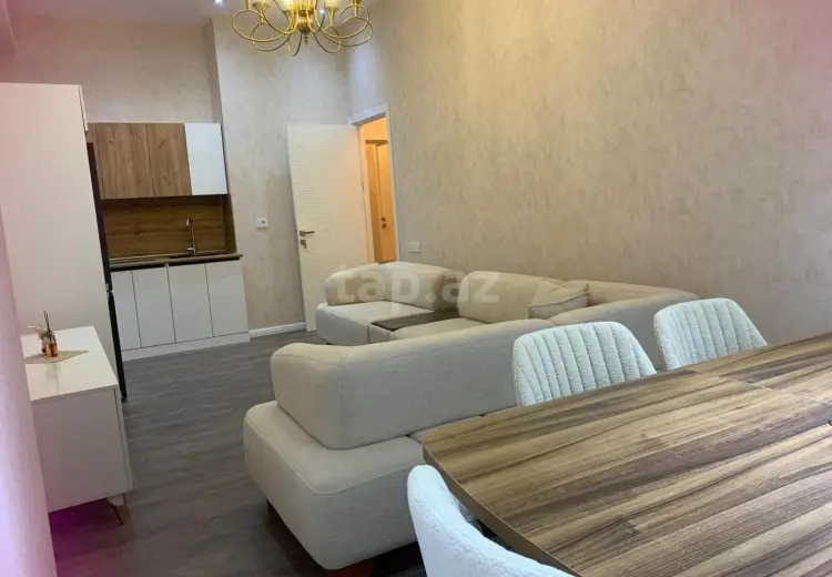 3 otaqlı mənzil , Bakı