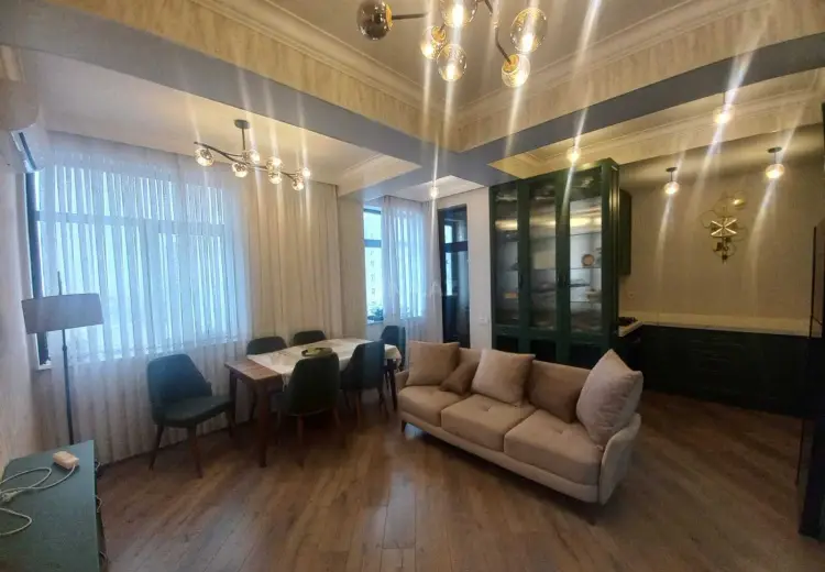 3 otaqlı mənzil Satılır, Badamdar qəs., Səbail, Bakı