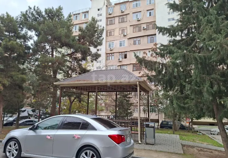 3 otaqlı mənzil , Bakı