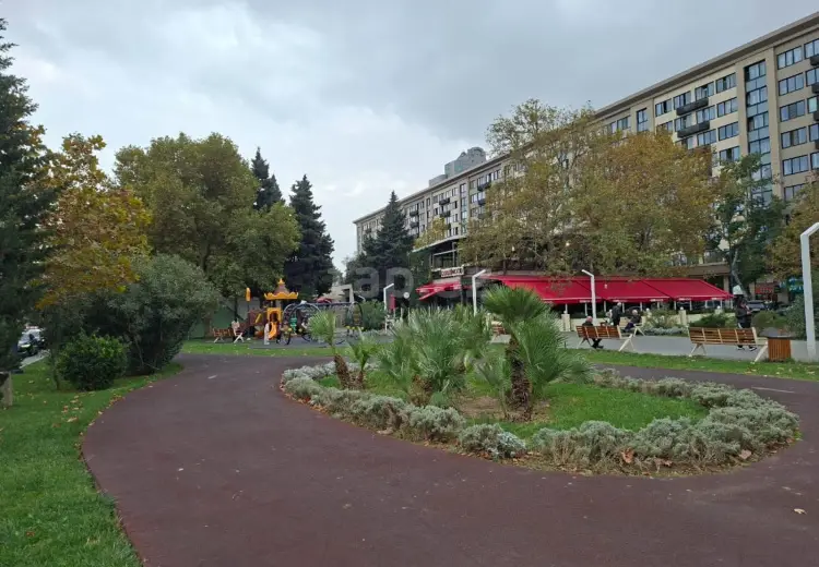 3 otaqlı mənzil , Bakı