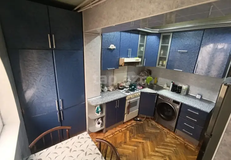 3 otaqlı mənzil , Bakı