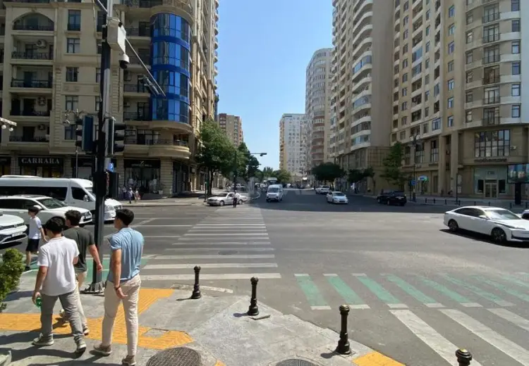 160 m² Obyekt / Ofis Satılır, Yasamal qəs., Yasamal, Bakı