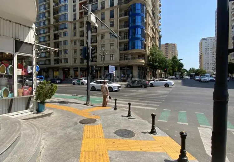 160 m² Obyekt / Ofis Satılır, Yasamal qəs., Yasamal, Bakı