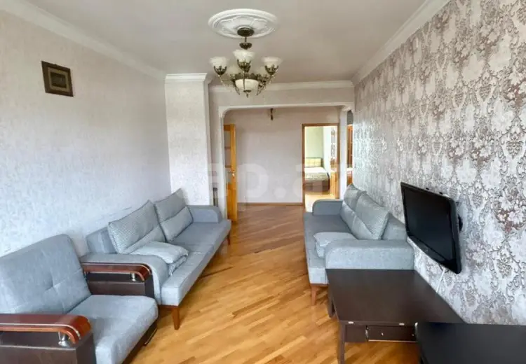 3 otaqlı mənzil , Bakı