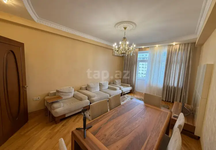 3 otaqlı mənzil , Bakı
