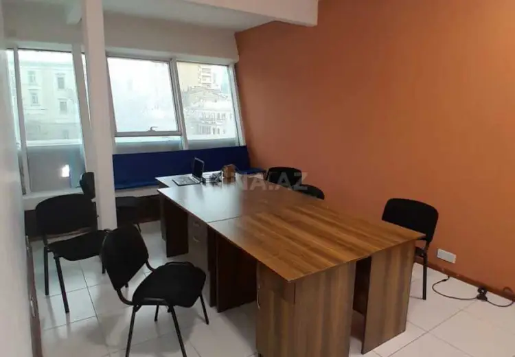 20 m² Obyekt / Ofis Kirayə (aylıq), Nəsimi, Bakı