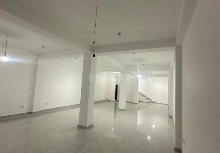 300 m² Obyekt / Ofis Kirayə (aylıq), Xətai, Bakı