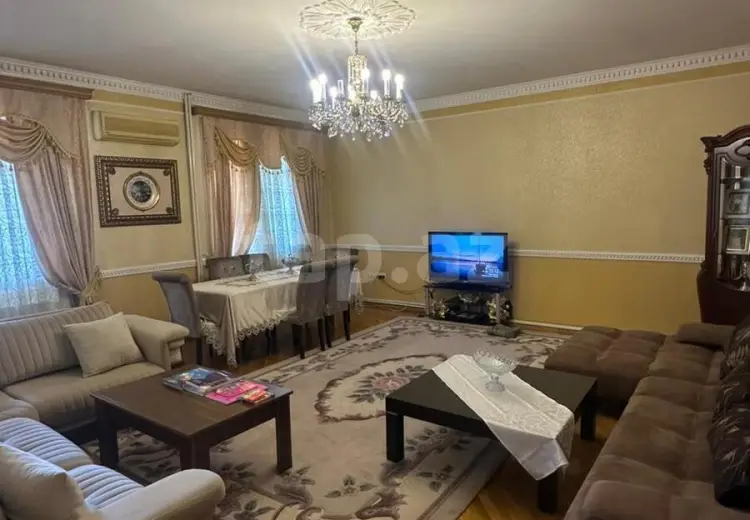 3 otaqlı mənzil , Bakı