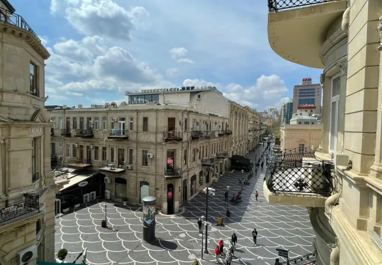 500 m² Obyekt / Ofis Kirayə (aylıq), Səbail, Bakı