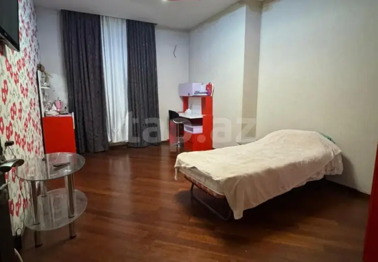 3 otaqlı mənzil , Bakı