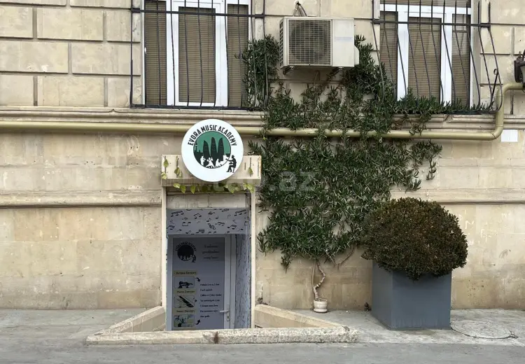 0 m² Obyekt / Ofis , İçəri şəhər, Səbail, Bakı