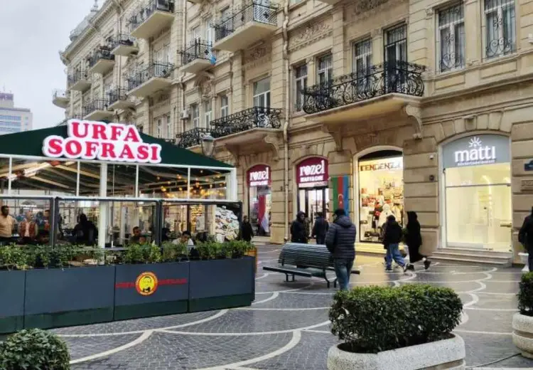 68 m² Obyekt / Ofis Kirayə (aylıq), Səbail, Bakı