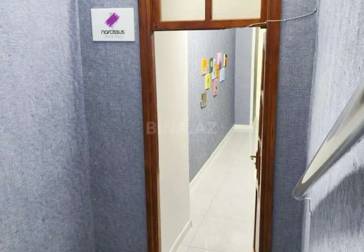 68 m² Obyekt / Ofis Kirayə (aylıq), Səbail, Bakı