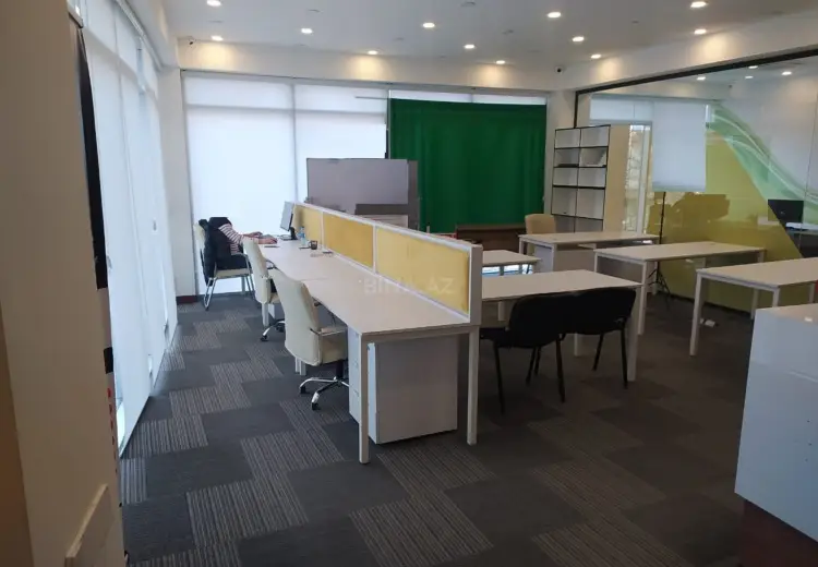 120 m² Obyekt / Ofis Satılır, Yasamal, Bakı